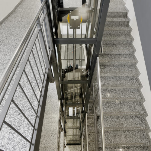 Petit-ascenseur-Compact-Suite-NOVA-Elevators-Gallery-3-500x500